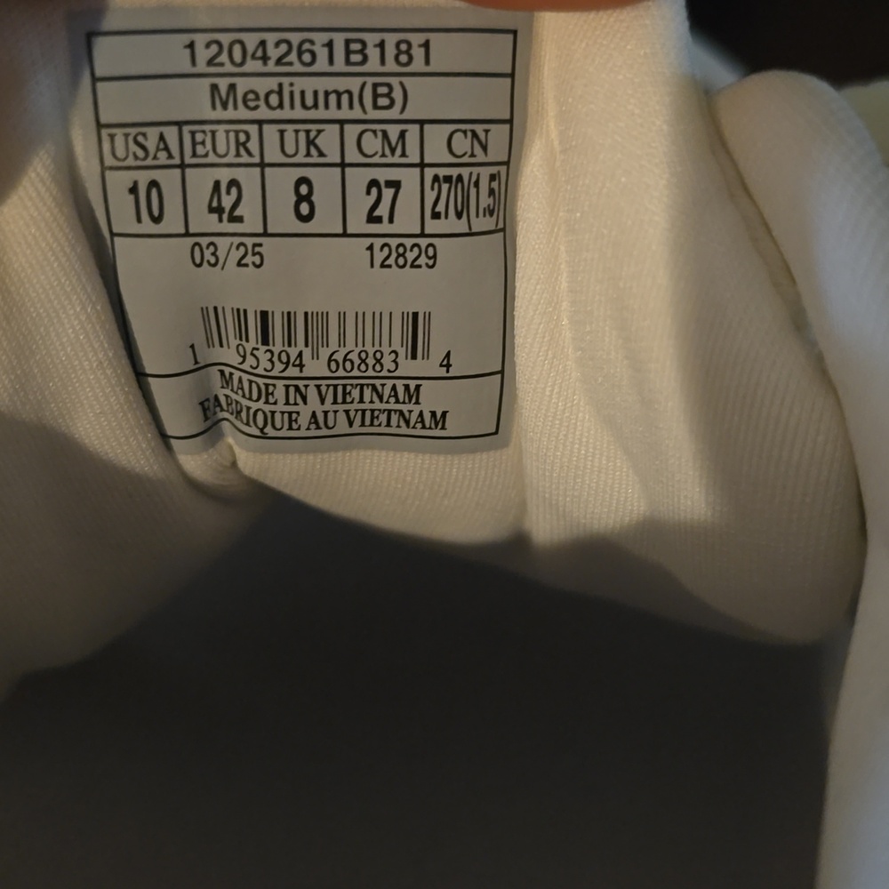 Brooks Adrenaline GTS 24 - Picture 12 of 12